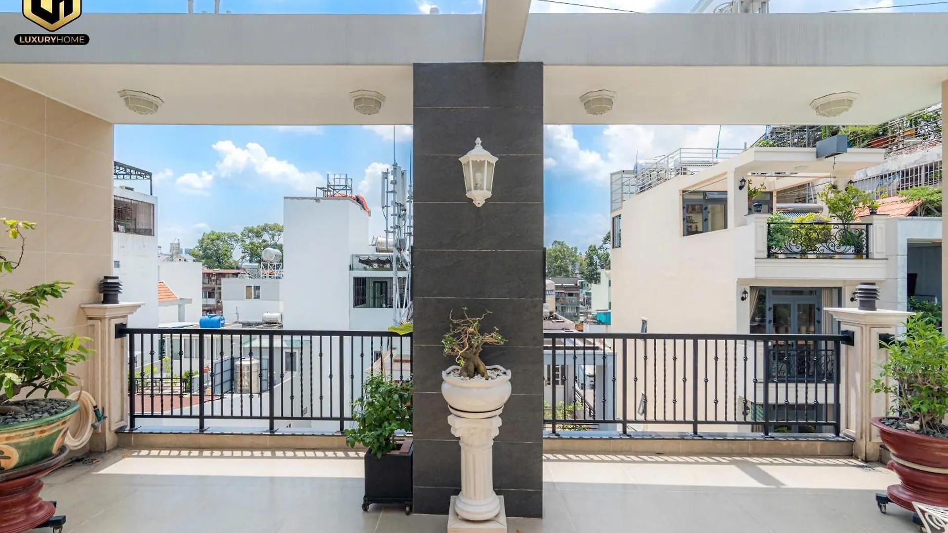 *** Hotel Luxury Condotel Sai Gon 2 Ho Chi Minh City Vietnam