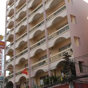 Hotel Bat